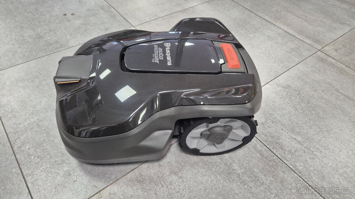 Robotická sekačka Husqvarna 315 Mark II - 2