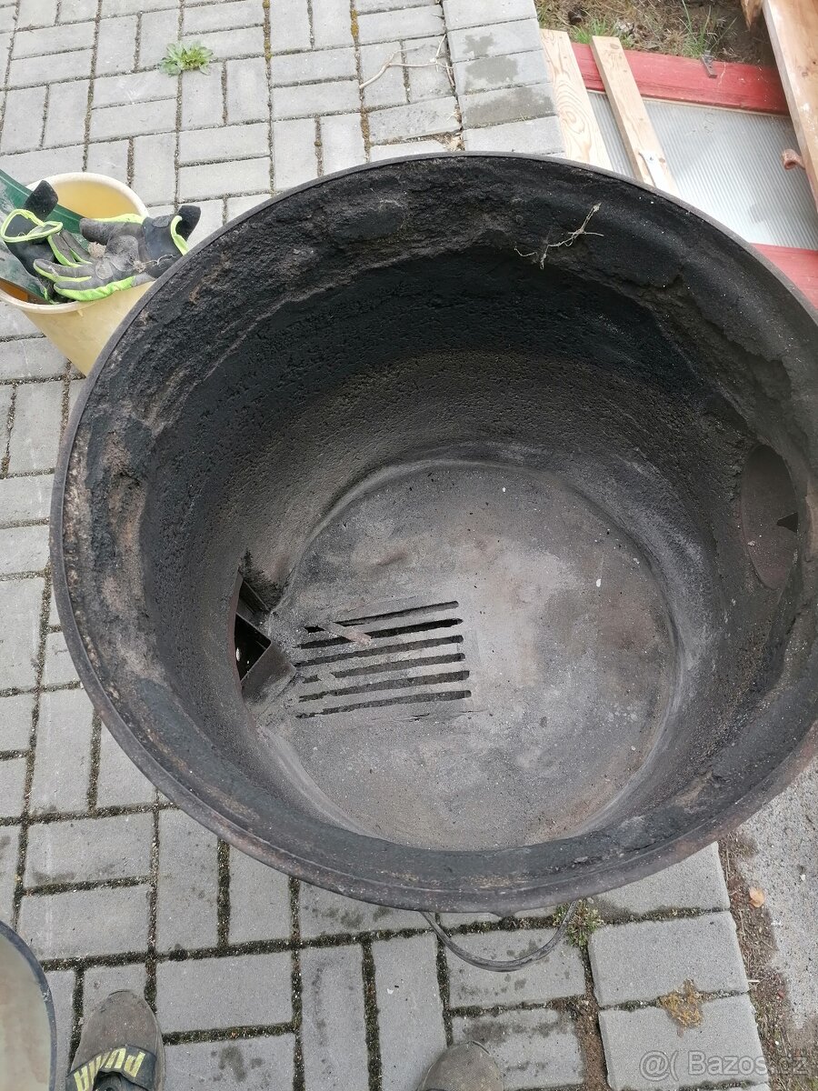 Kotel na zabijačku - 2