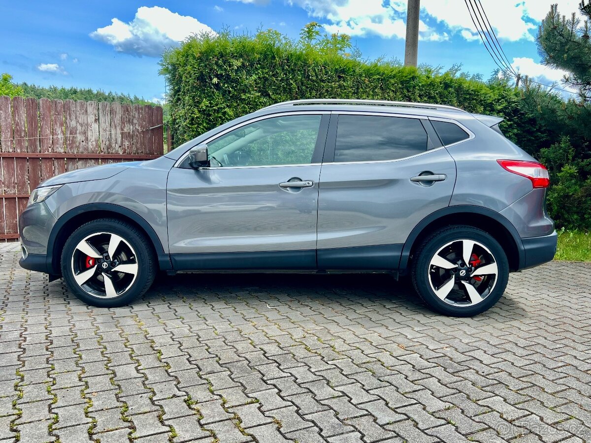 Nissan Qashqai 1,6 dCi / 360° KAMERY / TAŽNÉ /2016 - 2