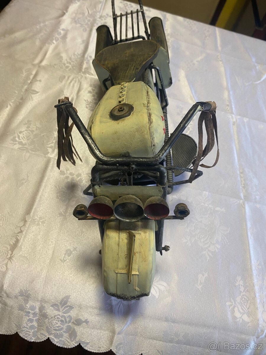 Kovový model motorky velký - 2