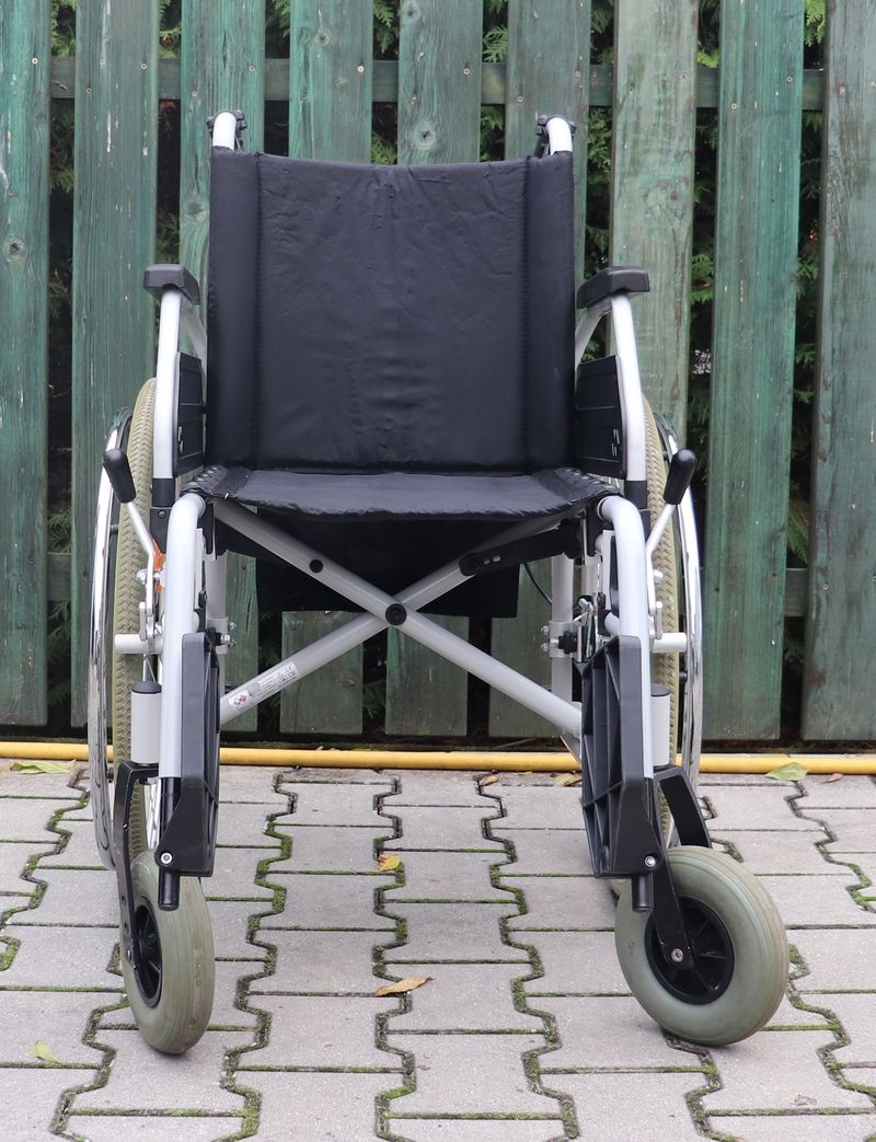 026-Mechanický invalidní vozík B+B. - 2