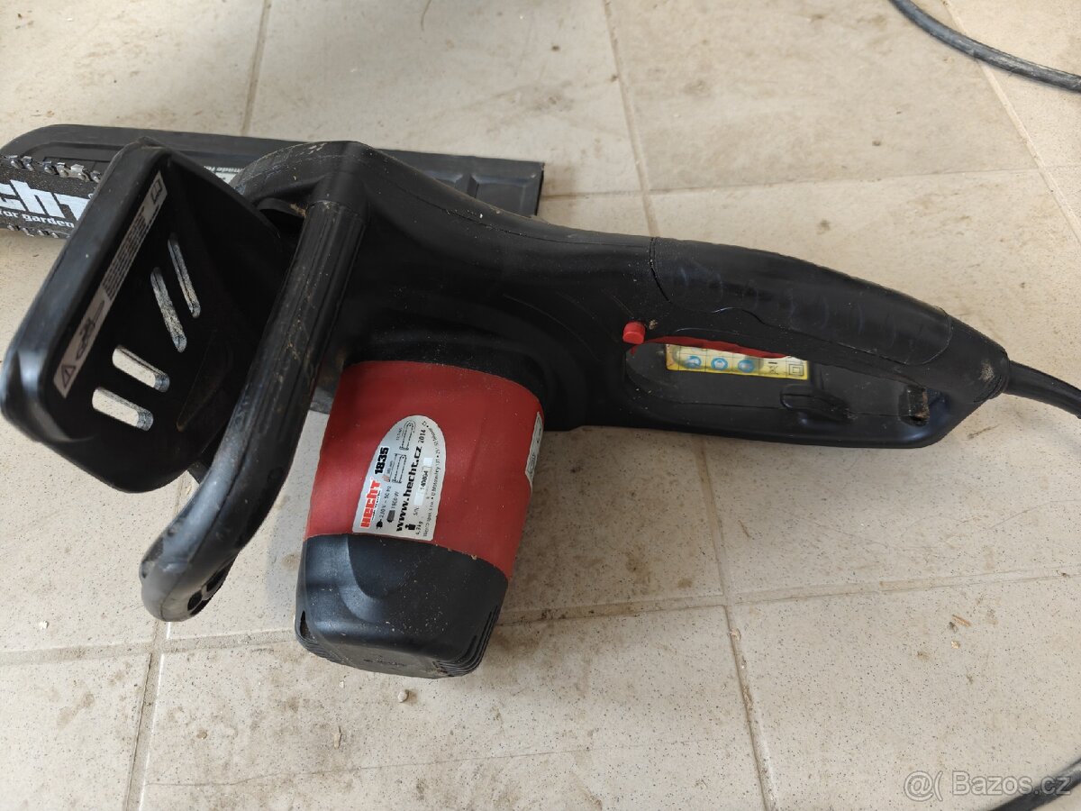 Elektrická řetězová pila HECHT 1835 - 2