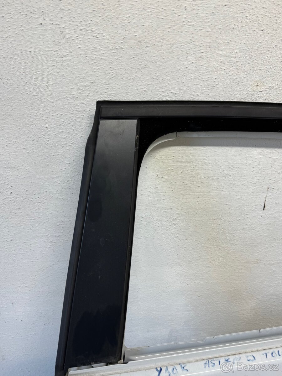 Opel Astra J Tourer, LZ dveře - 2