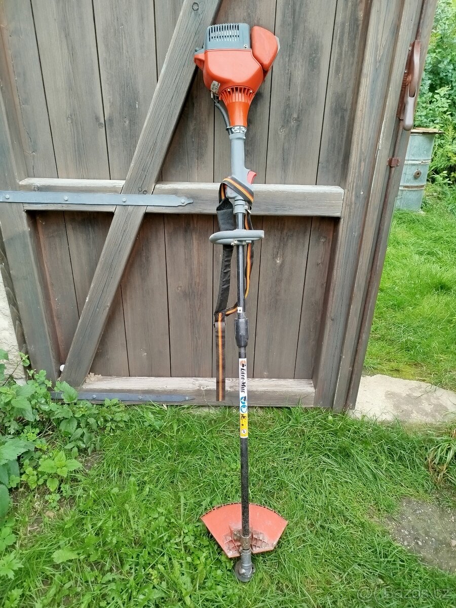 Motorová kosa, křovinořez Oleo Mac 726 D - 2