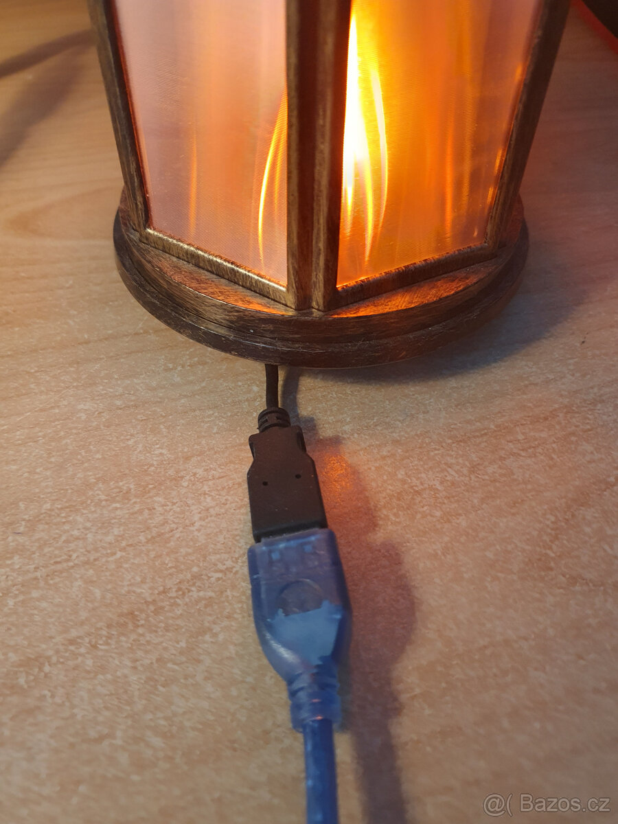 Prodám lucernu, efekt plápolajícího ohně - 2