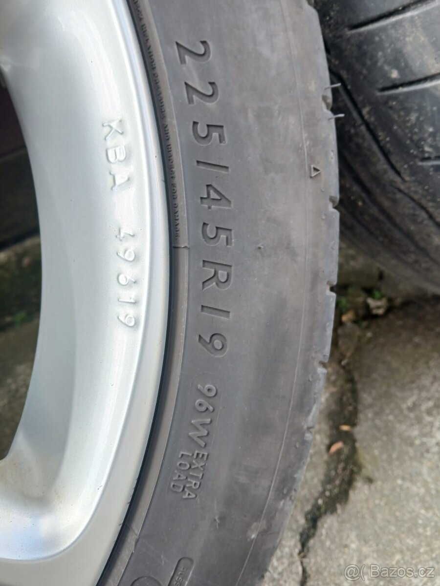 Alu kola Nissan Qashqai r19 - 2