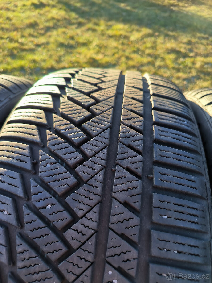 4 zimní pneu 235/45/18 CONTINENTAL - 2
