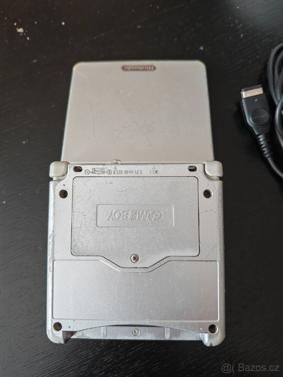 Nintendo Gameboy SP - 2