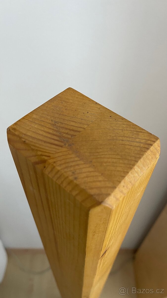 PRODÁM sloupky k zábradlí - 2