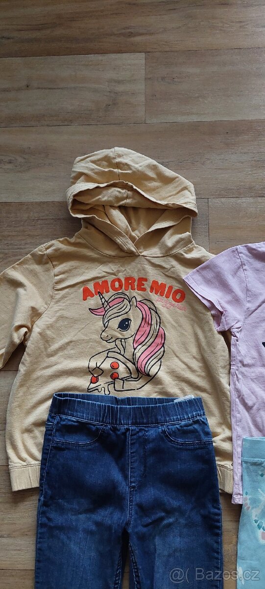 Dívčí oblečení - 2, velikost: 134-140 - 2