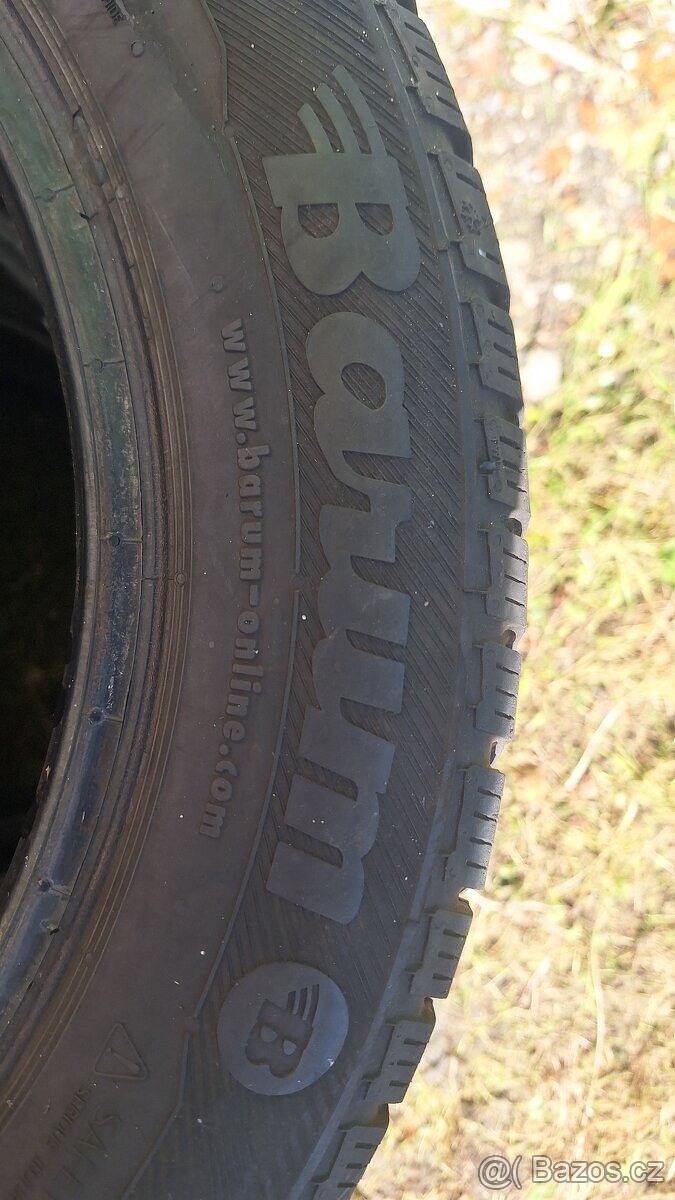 Zimní pneu 185/60 R15 Barum - 2