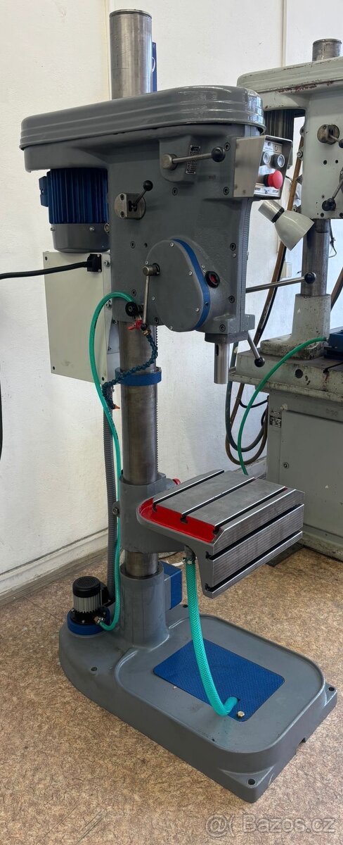 Stojanová vrtačka VS20 - 2