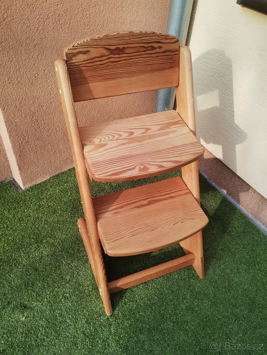 Rostoucí dětská židle - 2