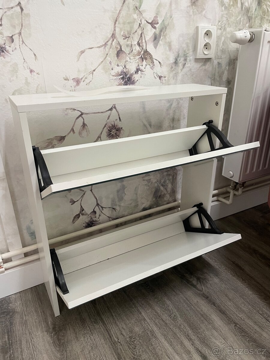 Zrcadlový botnik - 2