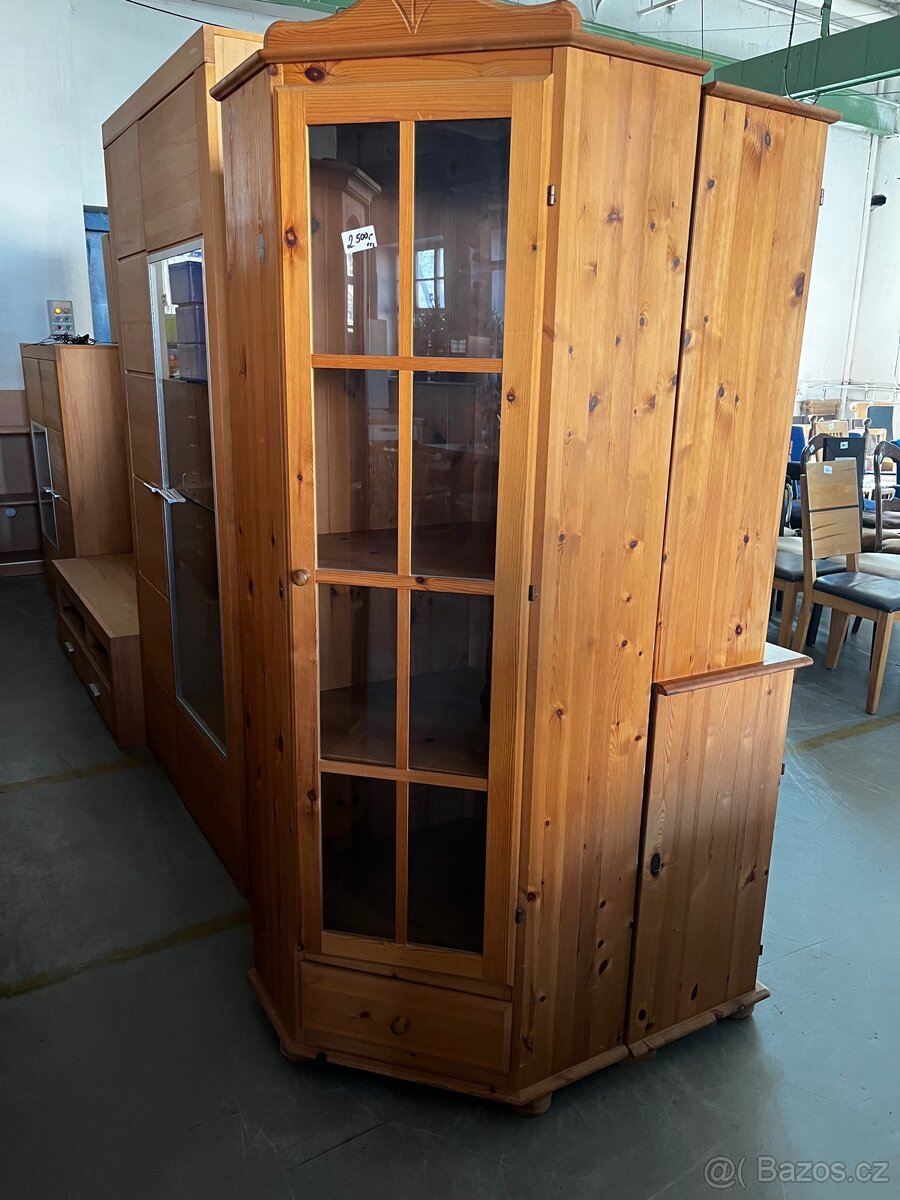 Vitrína - 2