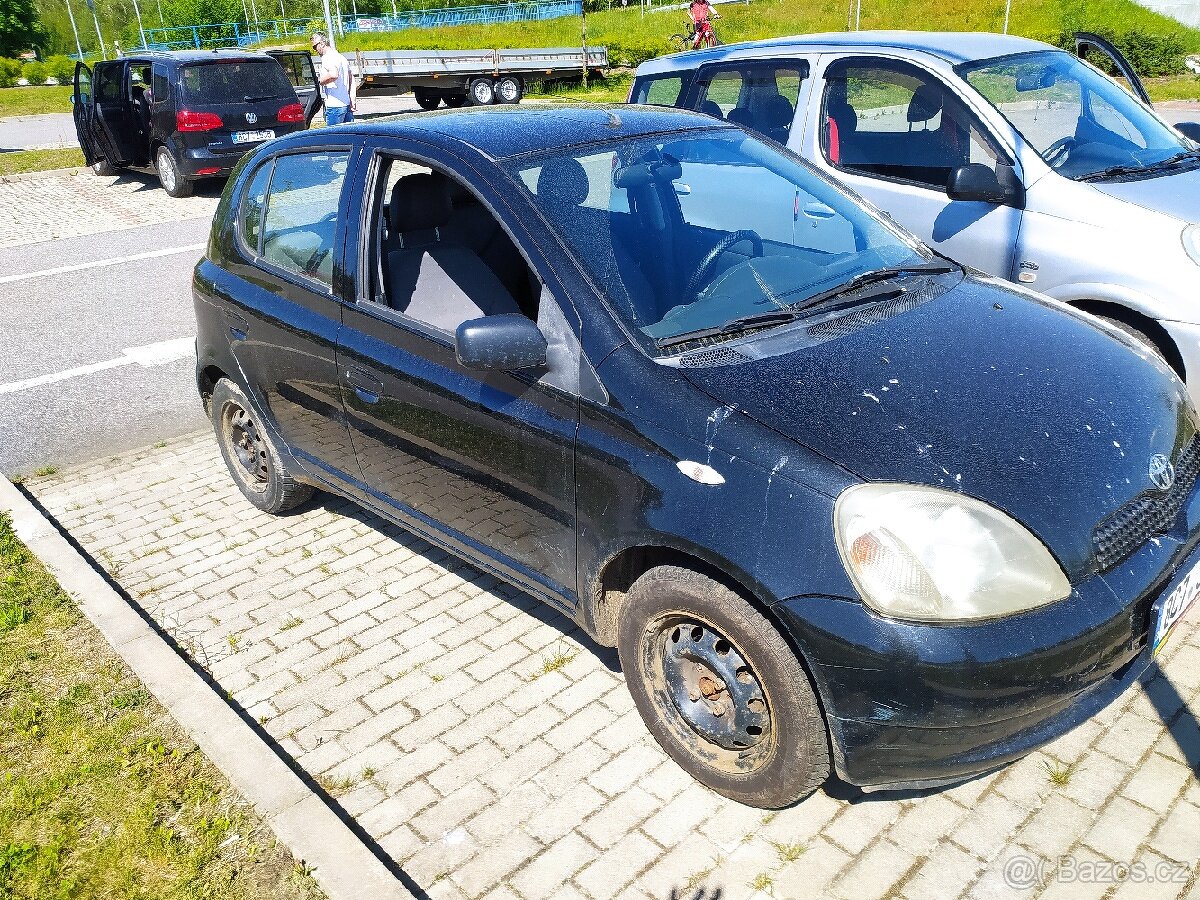 Koupím Yaris - 2
