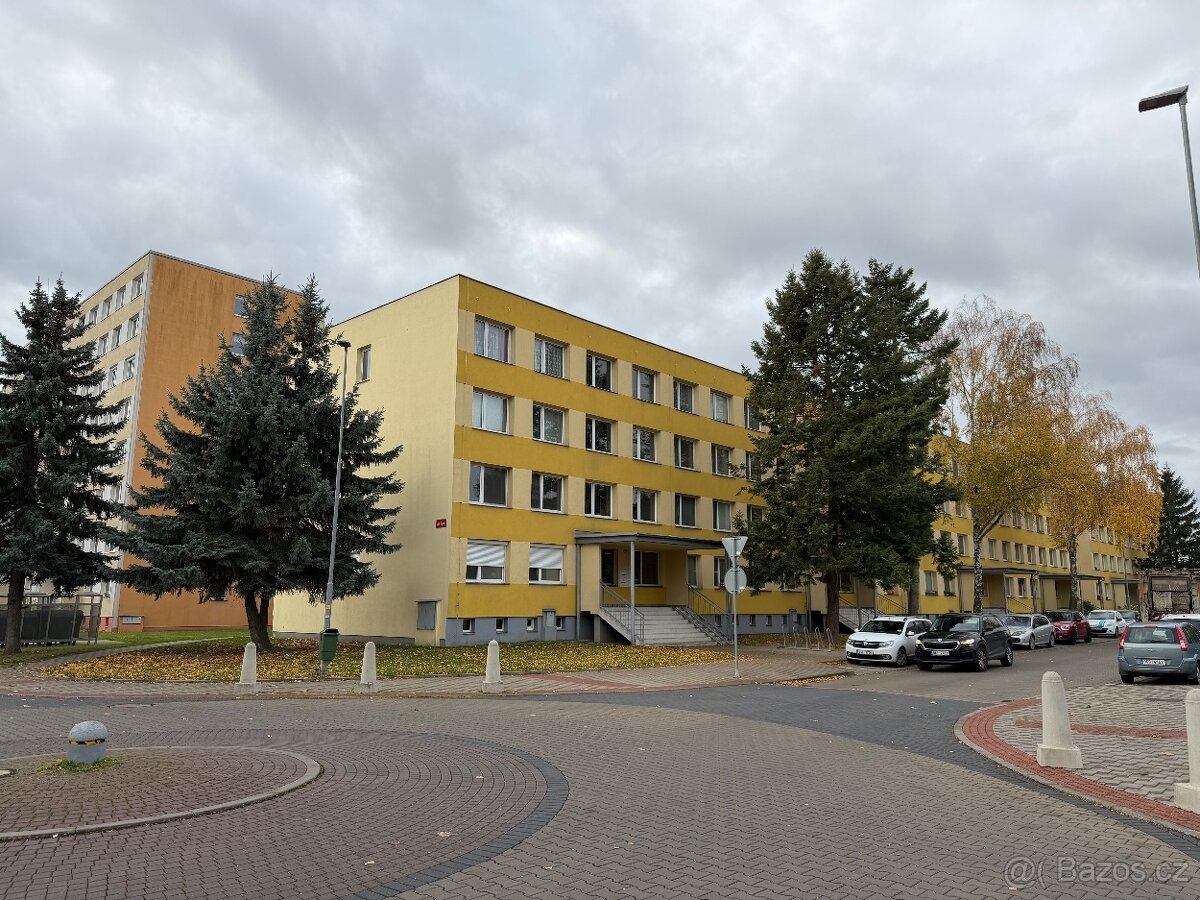 Nájem bytu 2+kk 40 m² Karla Čapka, Nymburk - 2