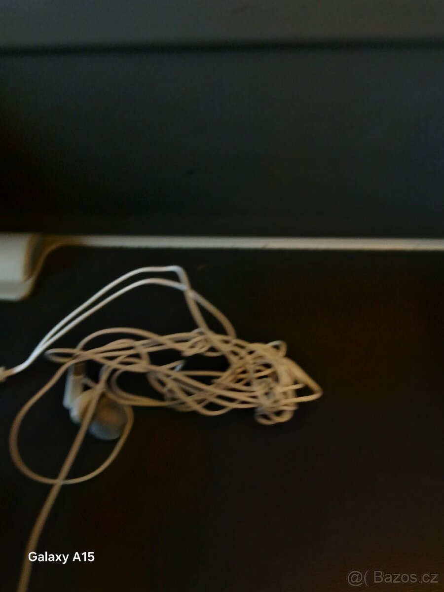 Použité sluchátka z regionu jet - 2