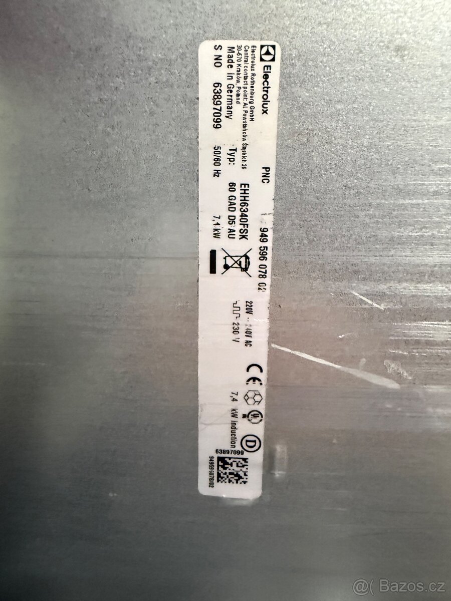 Indukční samostatná varná deska Electrolux EHH6340FSK - 2