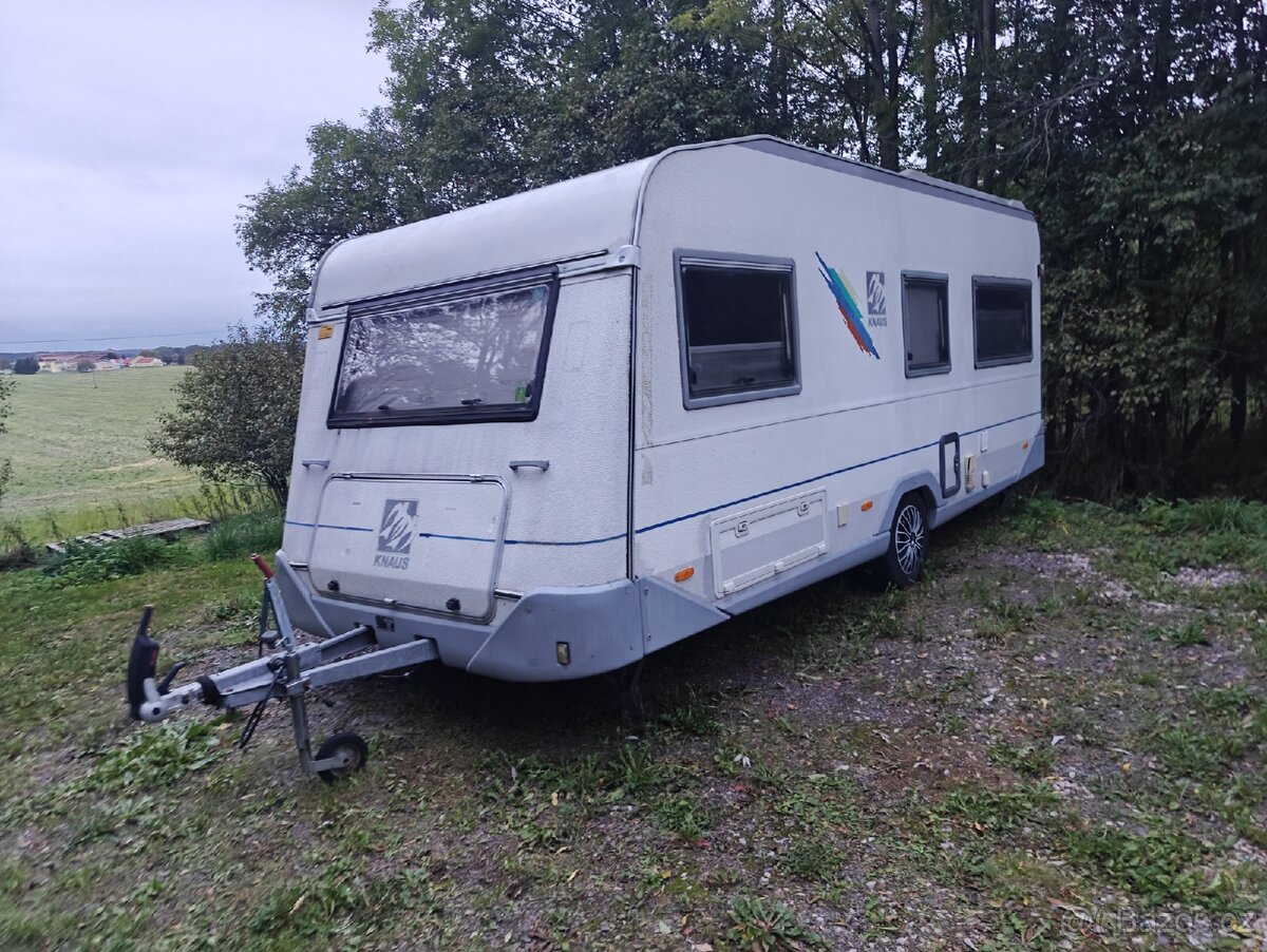 Karavan knaus - 2