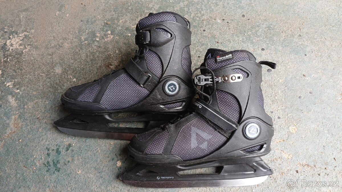Lední brusle, vel. 44 - 2