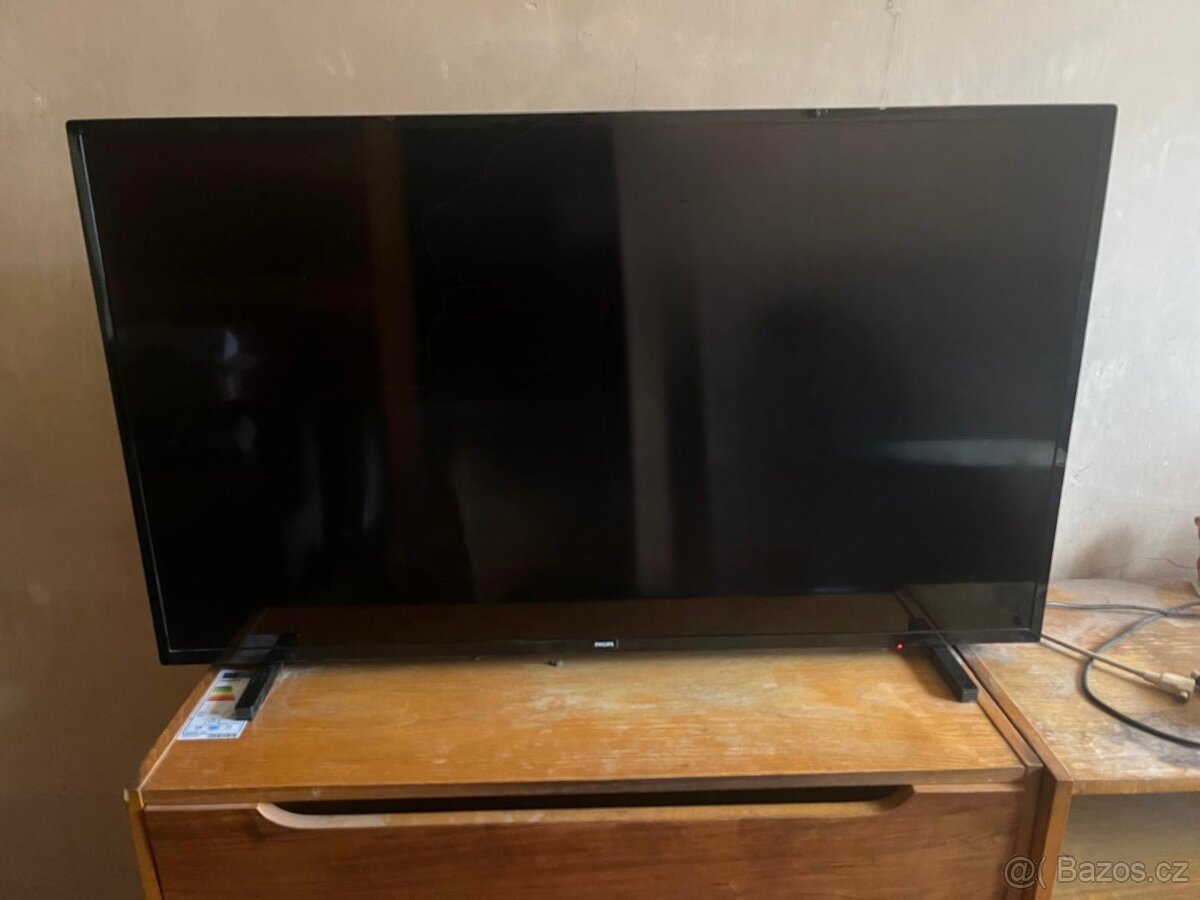 Televize Philips 108cm - 2