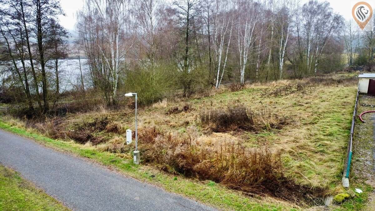 Stavební pozemek u Novostrašeckého rybníka - 2