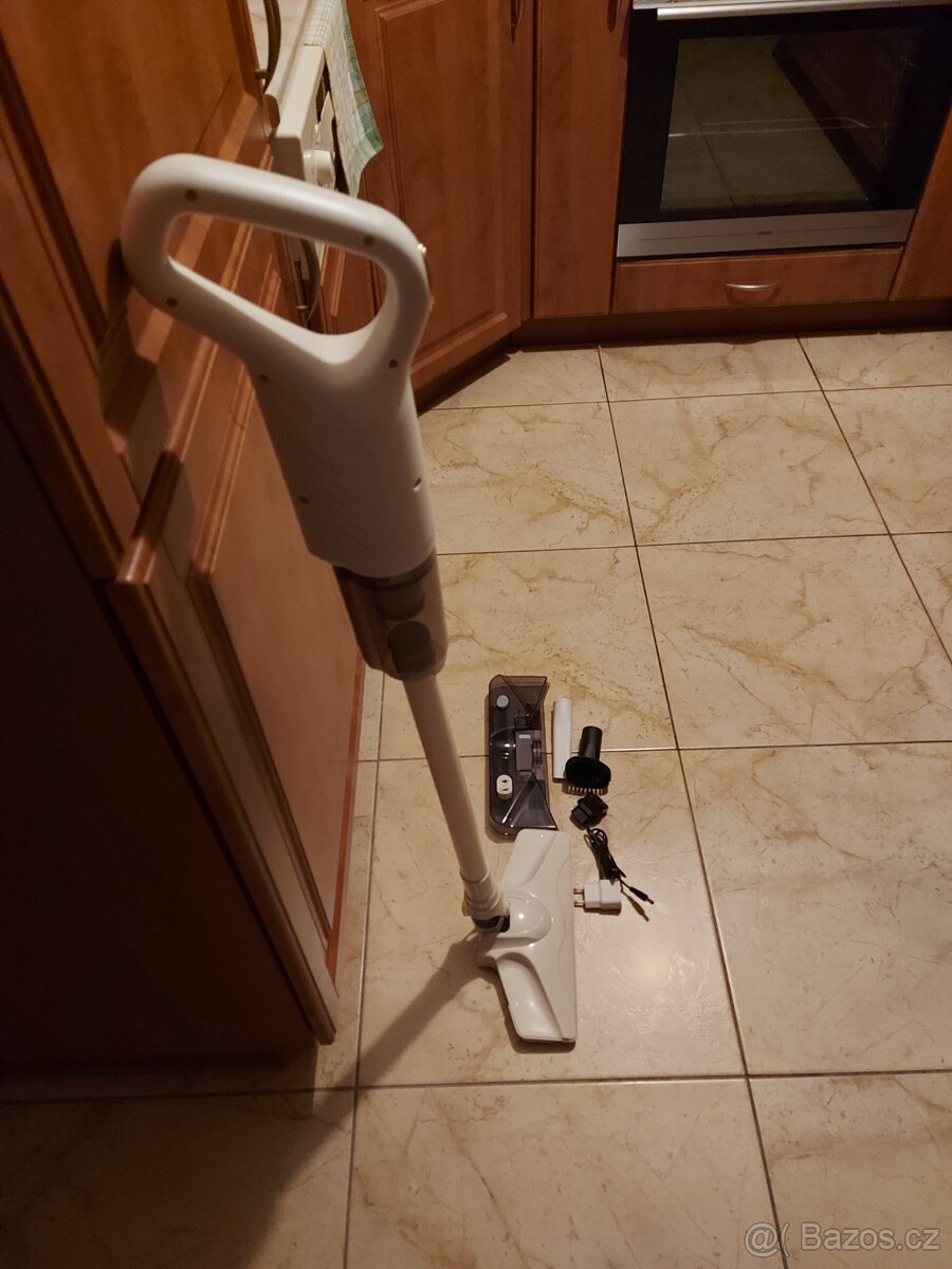 Vysavac na sucho i mokro - 2