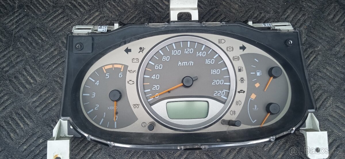 Přístrojová deska - 2