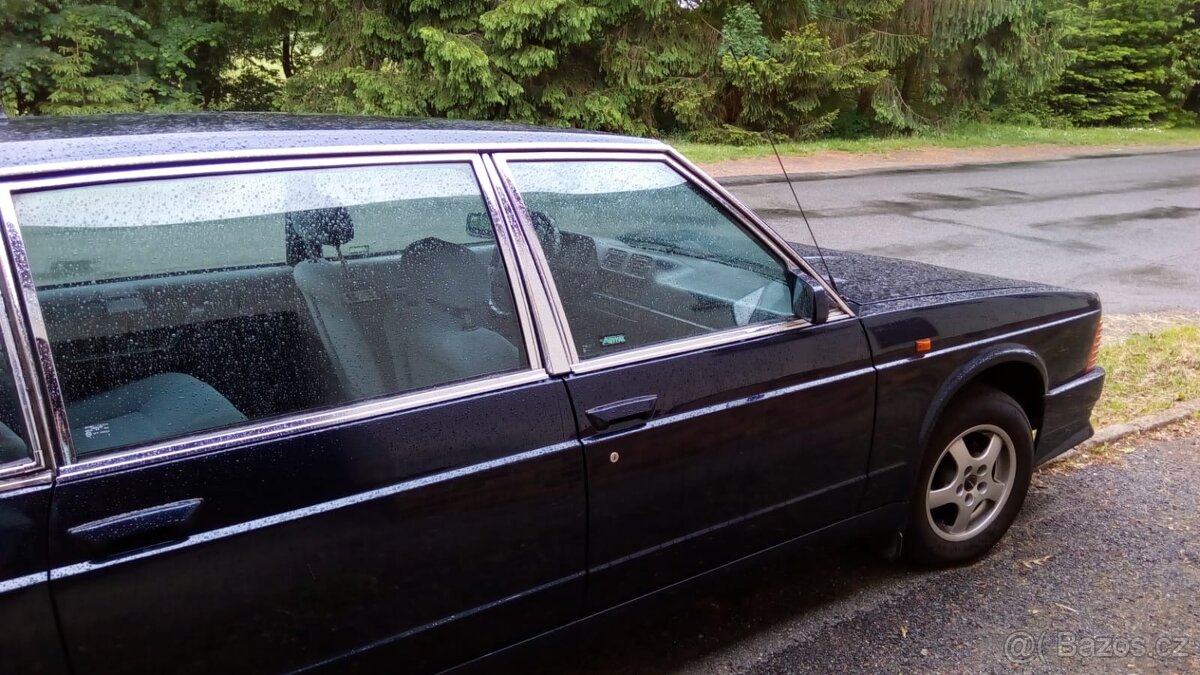 Tatra T613-4 Mi-long - 2