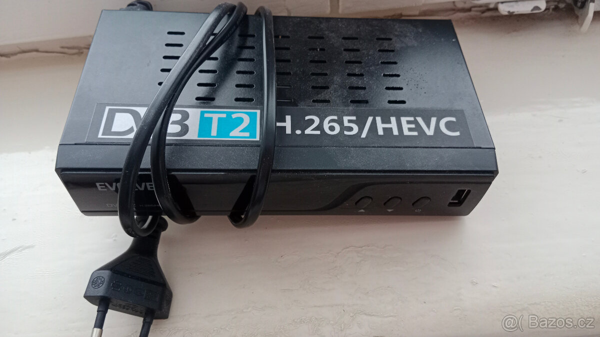 EVOLVEO T2 OMEGA SET TO PBOX DVB-T2 - 2
