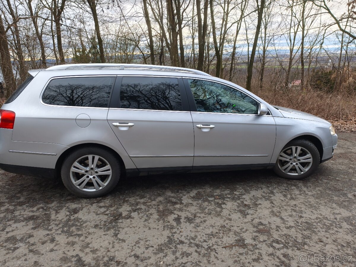 Volkswagen Passat - 2