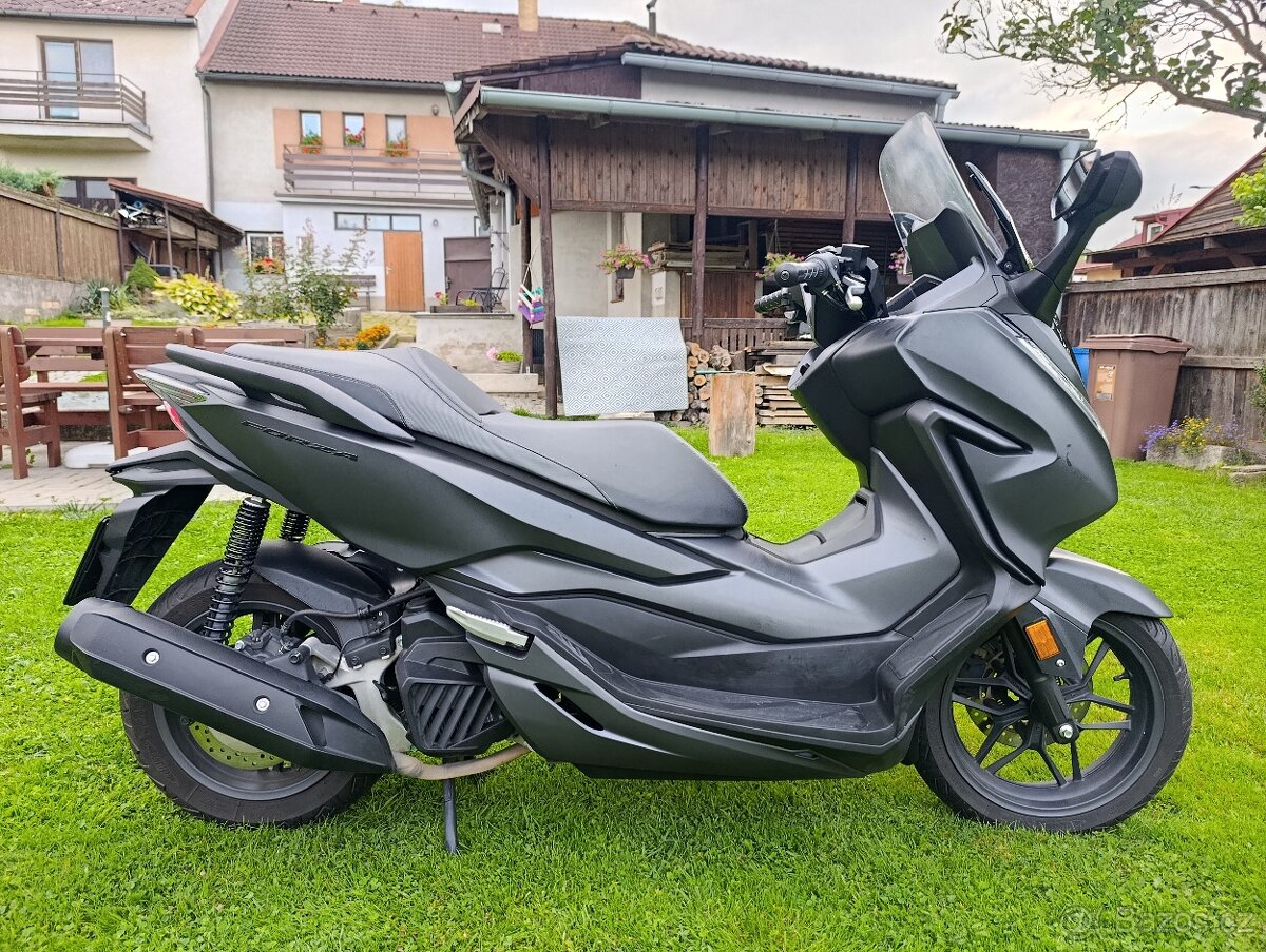 Honda forza 125 - 2