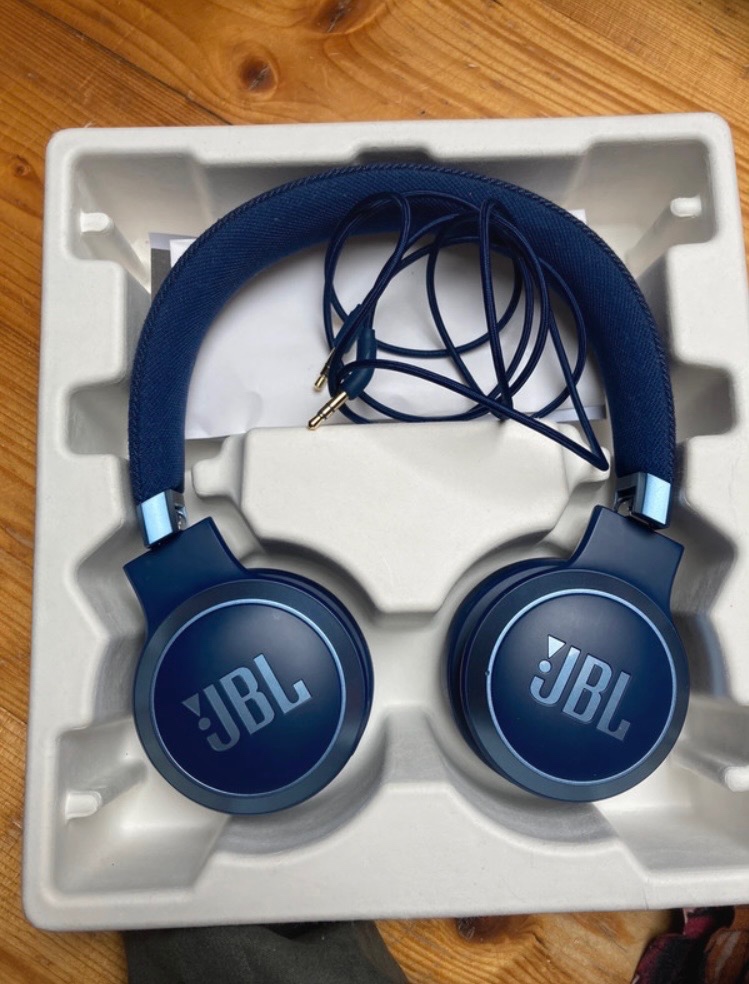 JBL Sluchátka s ANC - 2