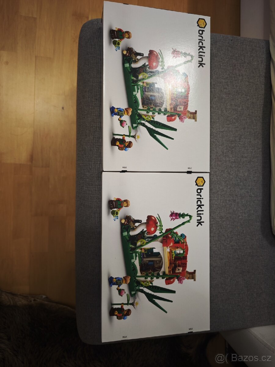 Lego Bricklink 910037 houbový domek - 2