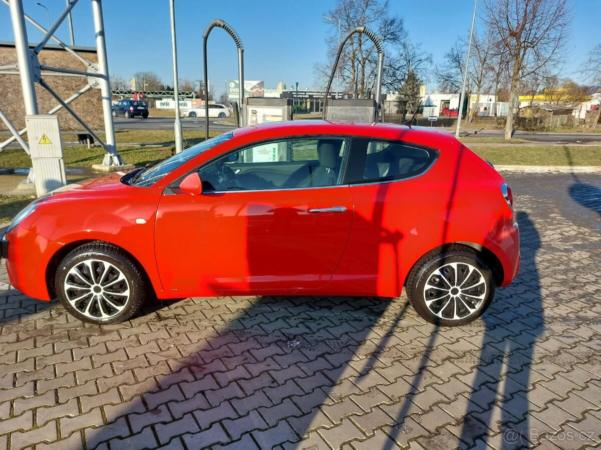 Alfa Romeo MiTo 1.4 70 kW - 2