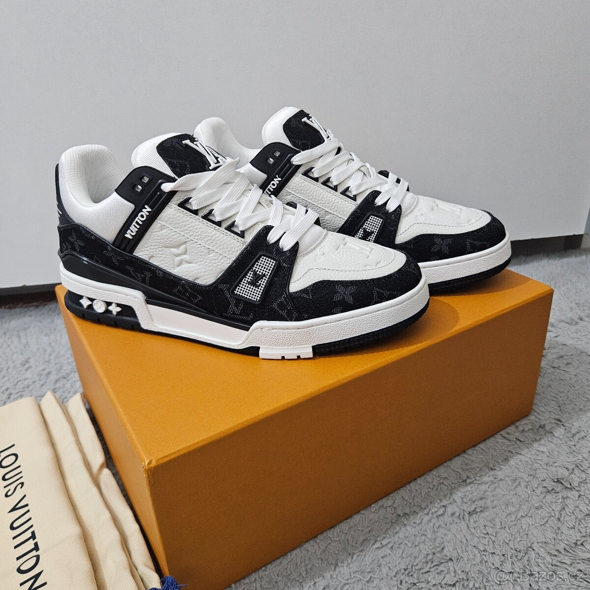 Louis Vuitton Sneakers 43EU - 2
