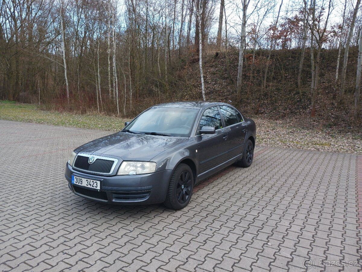 Škoda Superb - 2
