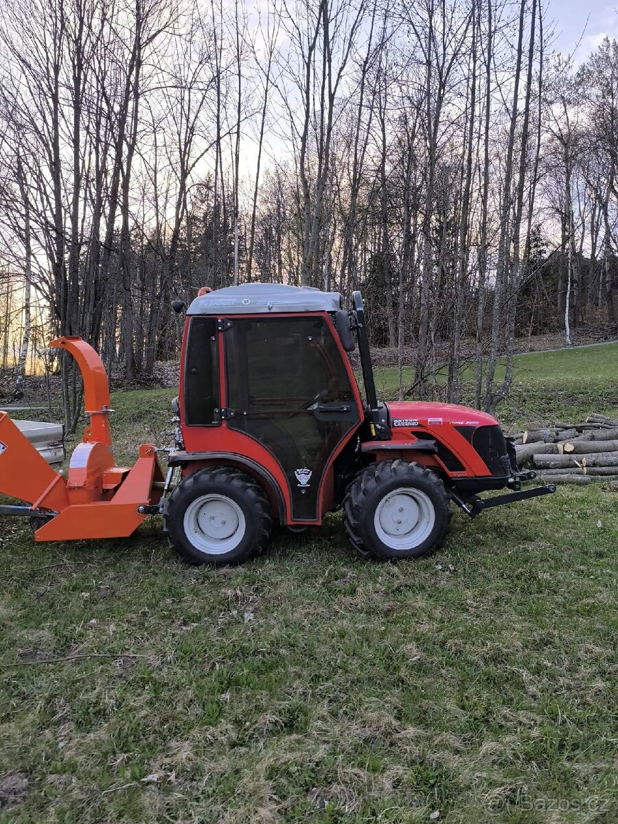 Štěpování dřevní hmoty a klestu - 2