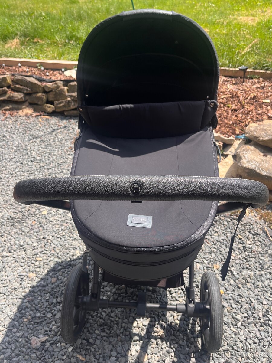 Cybex priam 2022 MATT BLACK - 2