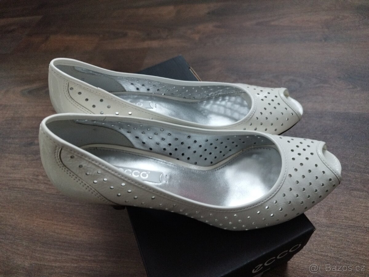Lodicky Zn. ECCO vel. 40 - 2