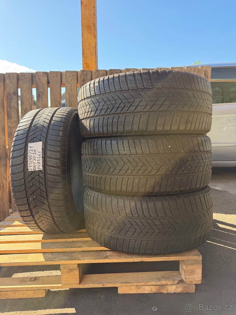 Prodám pneu zimni 275/40/21 - 2