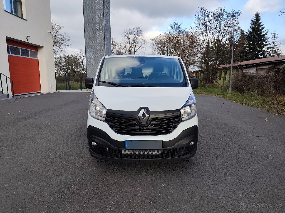 RENAULT TRAFIC 1.6 89kW ROK 2017 - 2