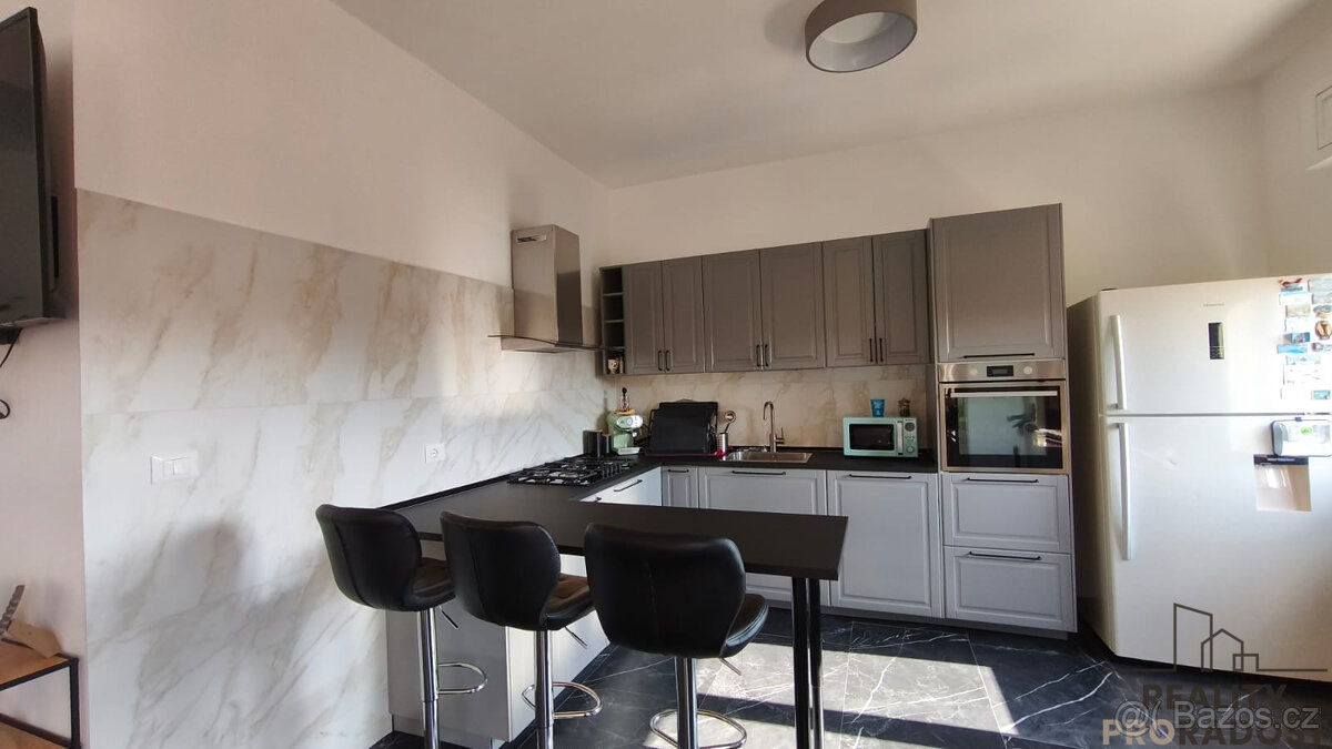 Prodej bytu 4+kk 110 m²,via Arrigo Rossi, Silvi, Itálie - 2