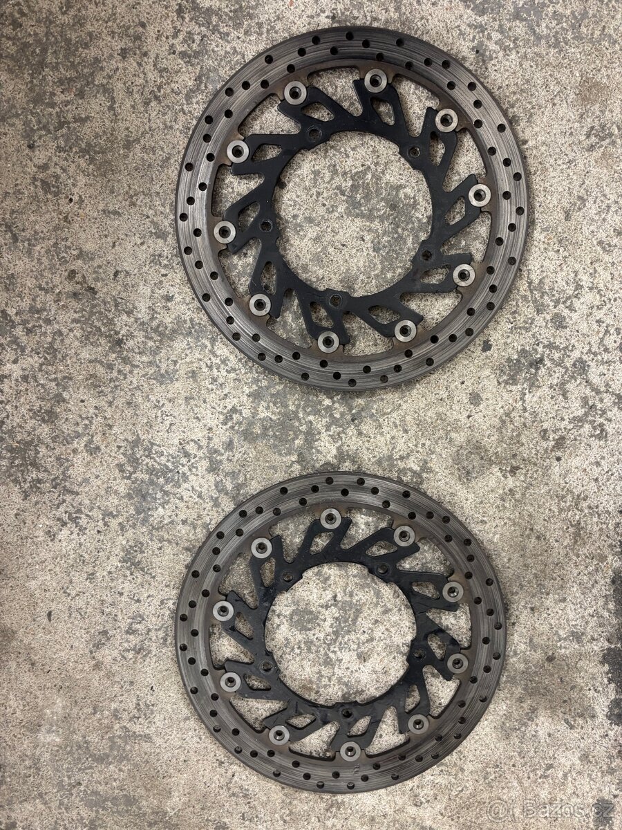 Brzdové kotouče 310mm Yamaha R1 Big Bang - 2