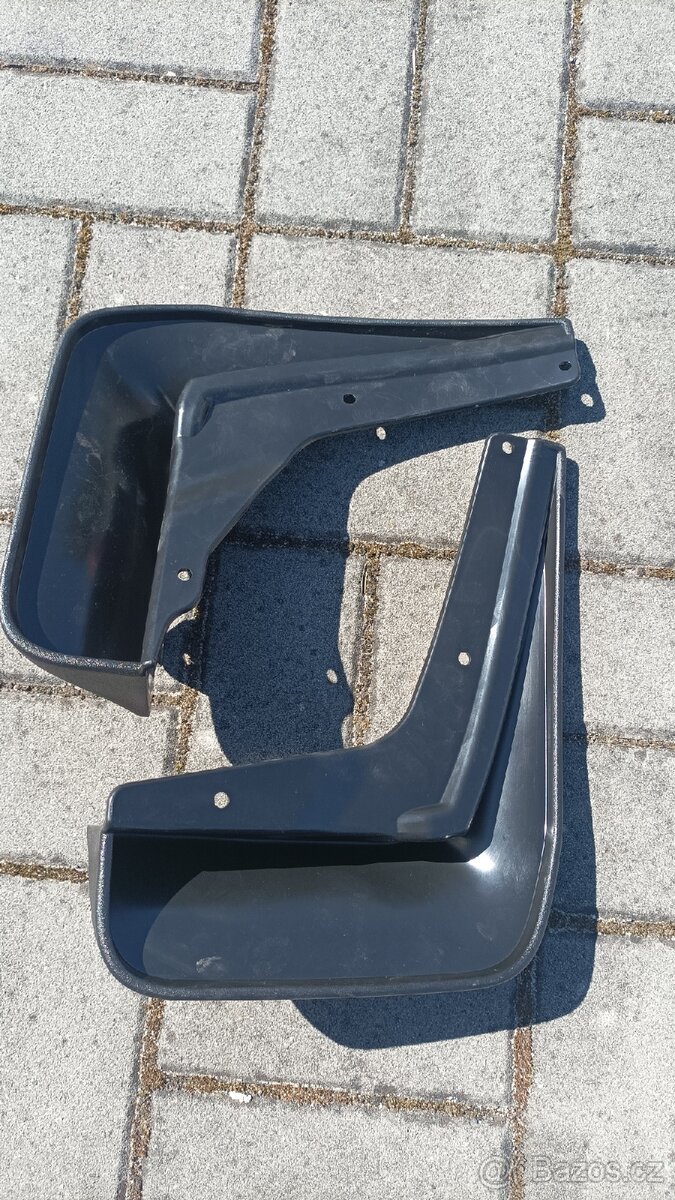 ŠKODA KAMIQ - ZÁSTĚRKY ZADNÍ - 2