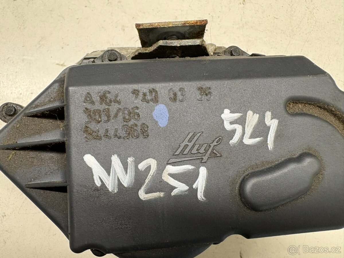 //Zámek výklopných zadních dveří Mercedes W164/W251// - 2