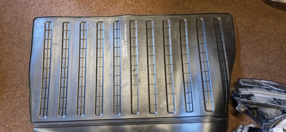 Gumova rohoz do kufru land rover discovery 5 - 2