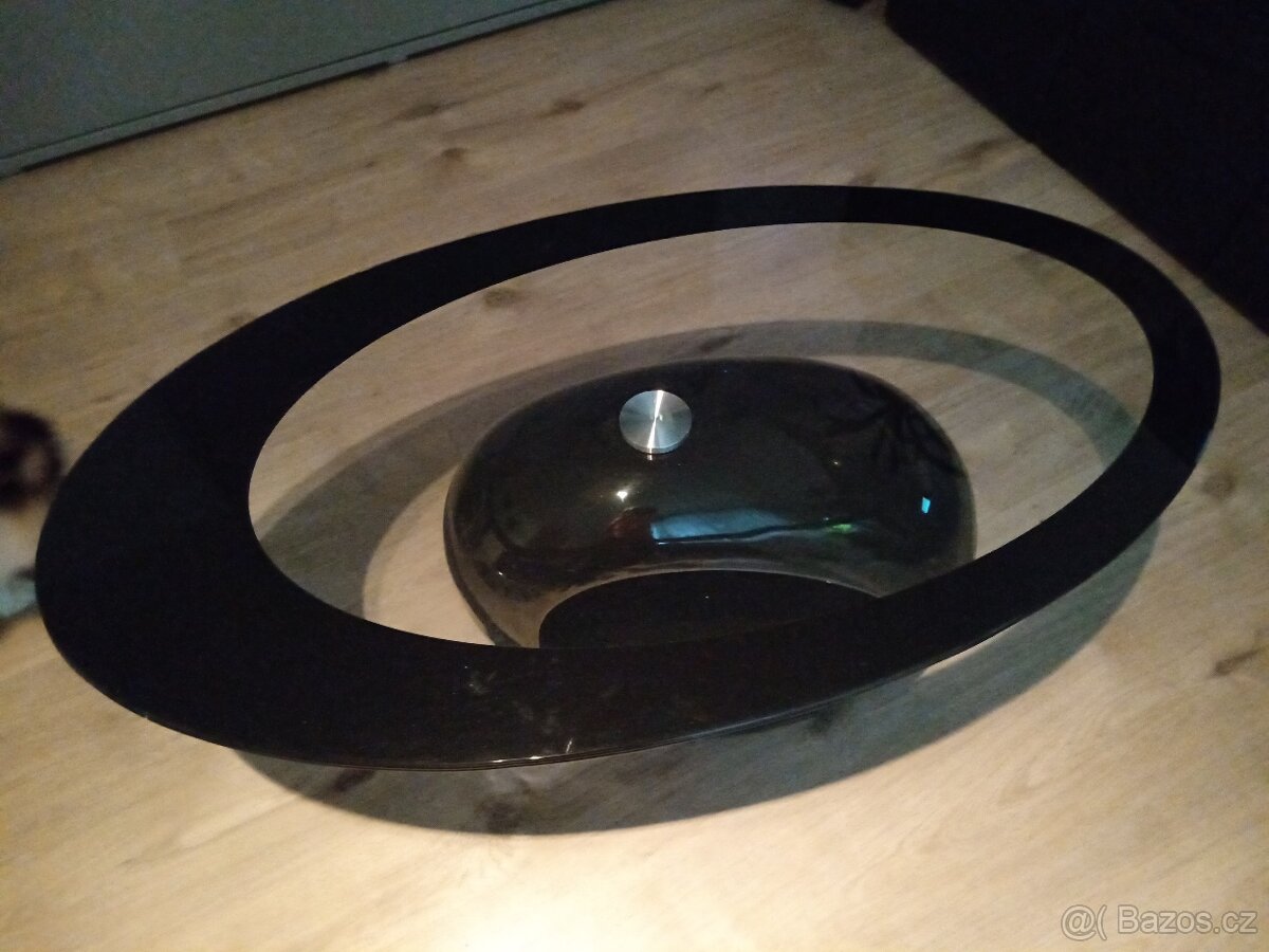 Konferenční stolek - 2