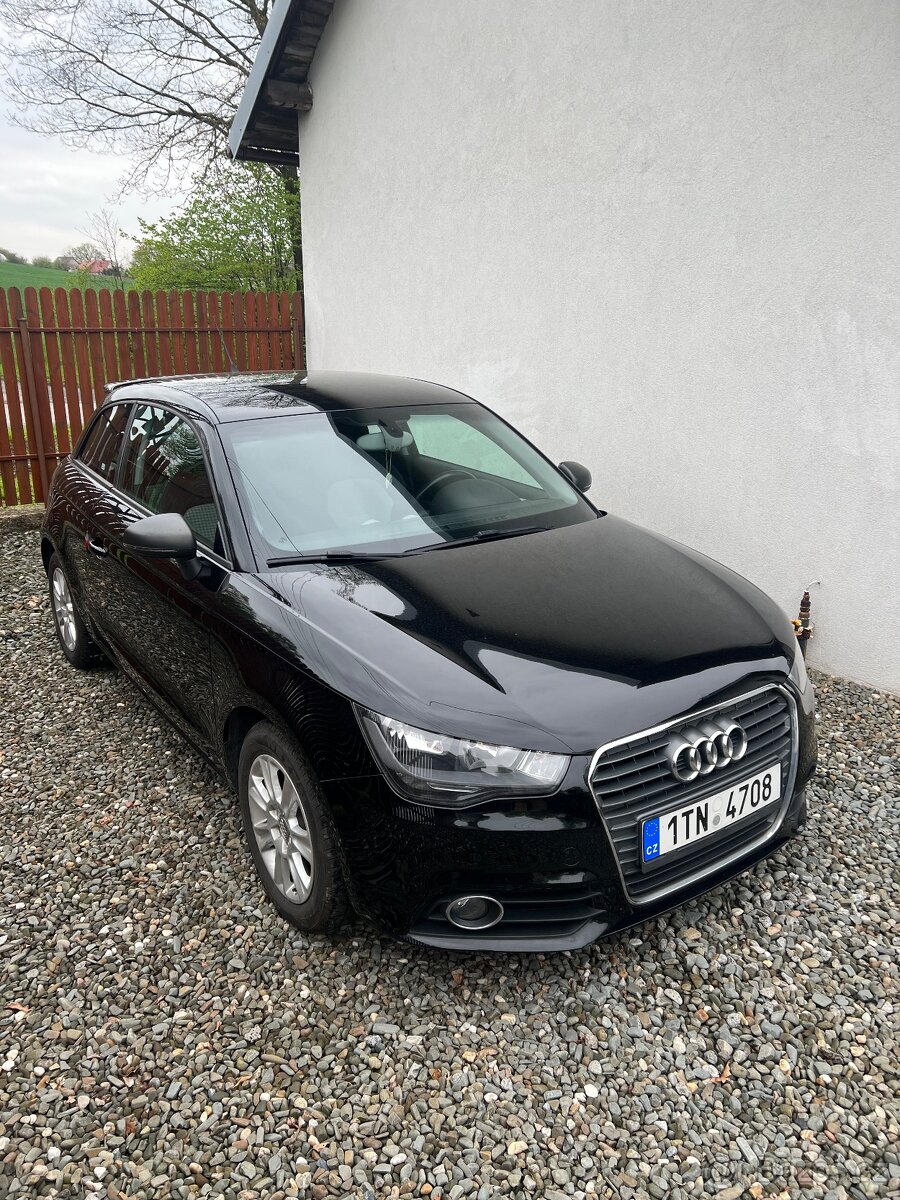 Audi a1 1.6 tdi DSG - 2